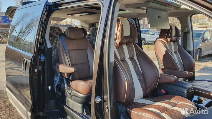 Услуги микроавтобуса Hyundai Grand Starex 8 мест