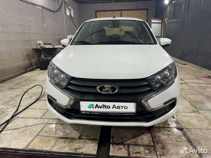 LADA Granta 1.6 МТ, 2023, 14 000 км