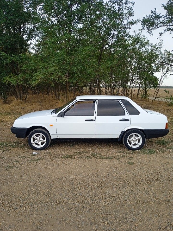 ВАЗ (LADA) 21099: фото владельца