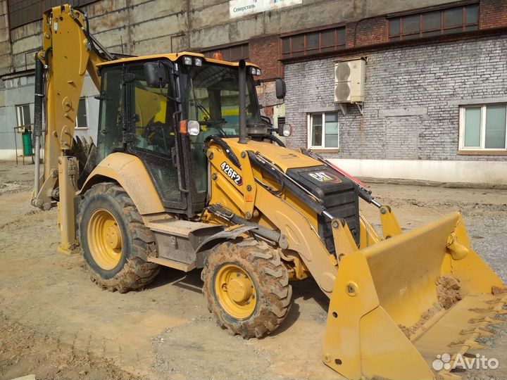 Экскаватор-погрузчик CAT 426F2, 2021