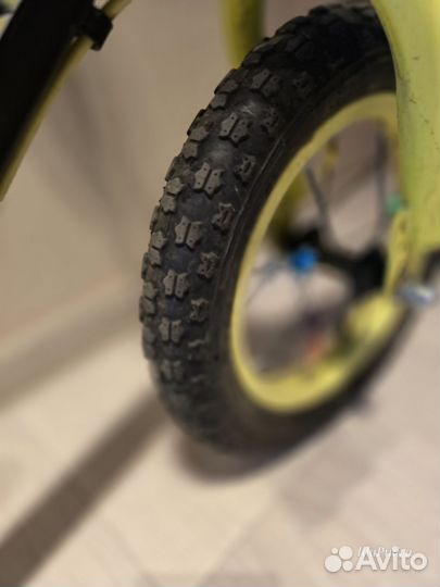 Беговел надувные колёса