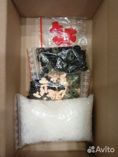 Глаза, носы, язык, наполнитель для игрушек