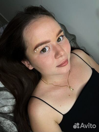 Перманентный макияж бровей