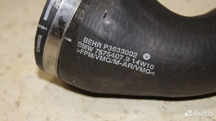 Патрубок на интеркуллер LH BMW 550i GT F07