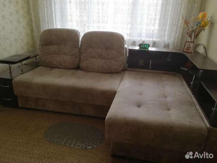 Большой угловой диван бу