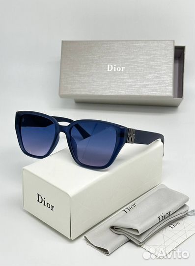 Солнцезащитные очки Christian Dior