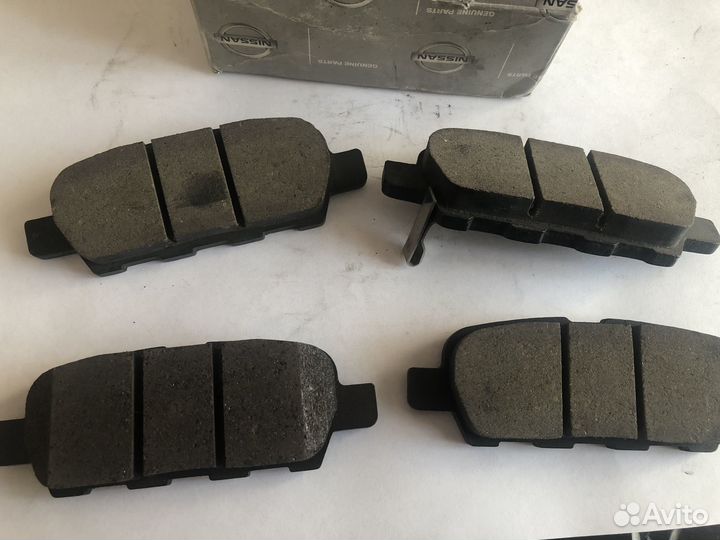 Колодки тормозные задние Nissan Qashgai J10