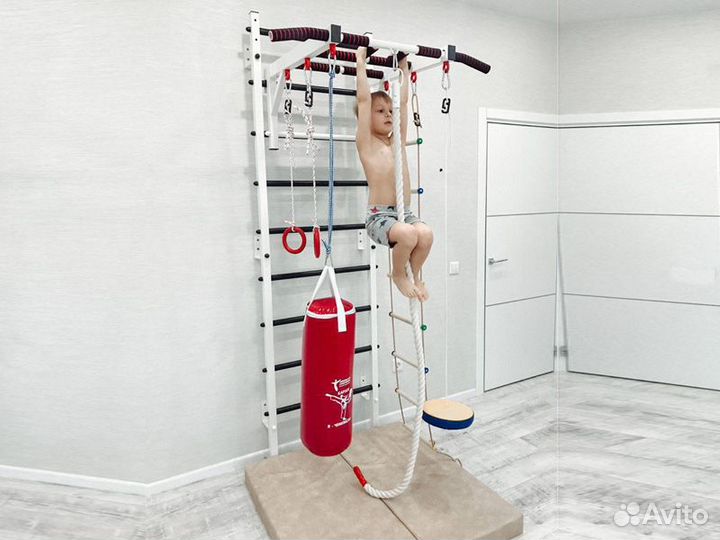 Детская шведская стенка