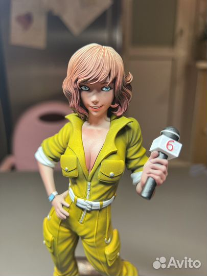 Фигурка April O'Neal