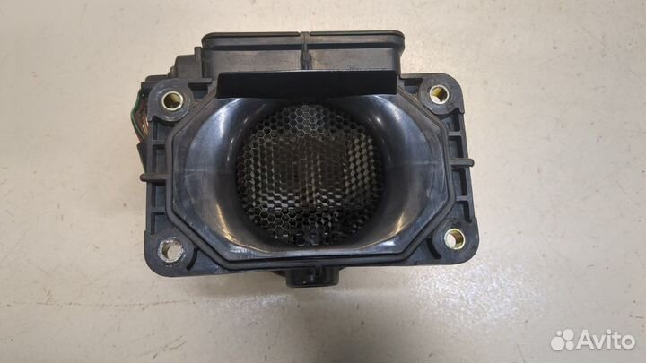 Измеритель потока воздуха Mitsubishi Pajero Pinin