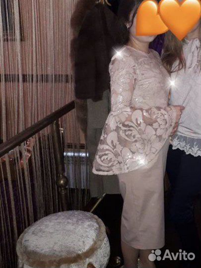 Вечернее платье