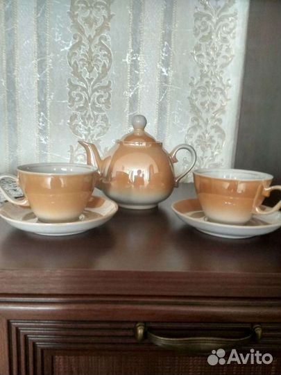Чайный сервиз на 6 персон