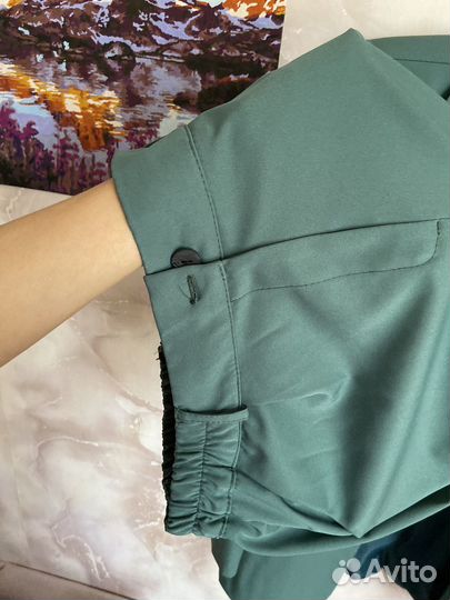 Костюм женский