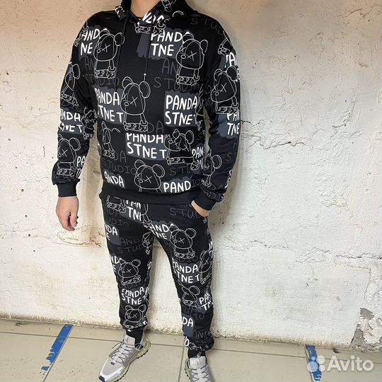 Спортивный костюм мужской