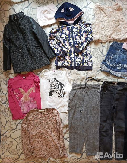 Для девочки Толстовки 3 шт, джинсы 4 шт,платья 5шт