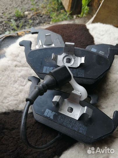 Передние тормозные колодки Ауди, Фольксваген, сеат