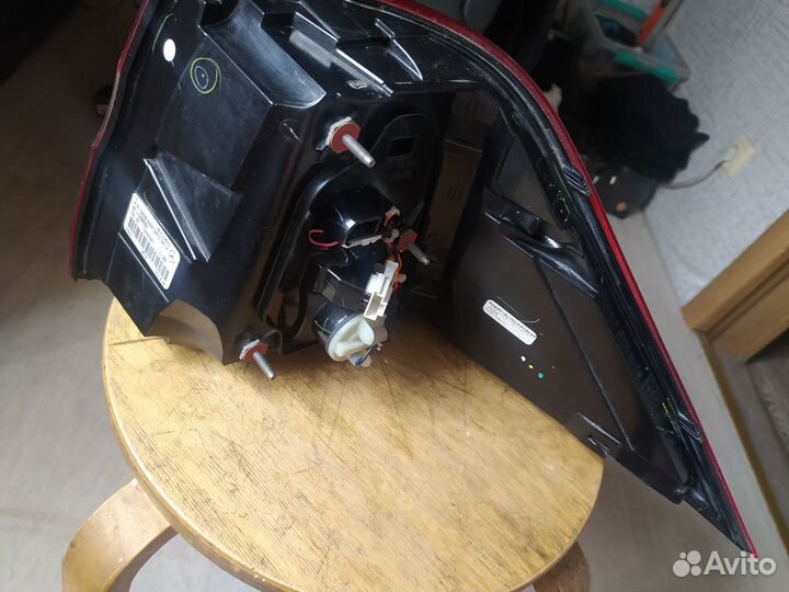 Mercedes мл 166 задний левый фонарь в крыло