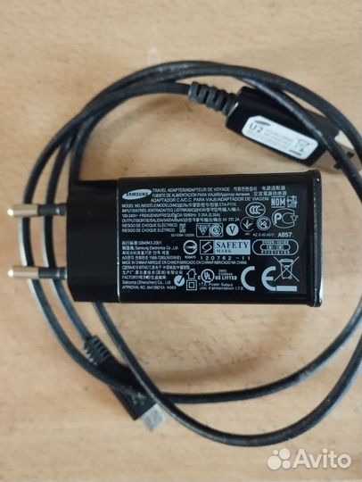 Зарядка Samsung 5V. 2A. новое