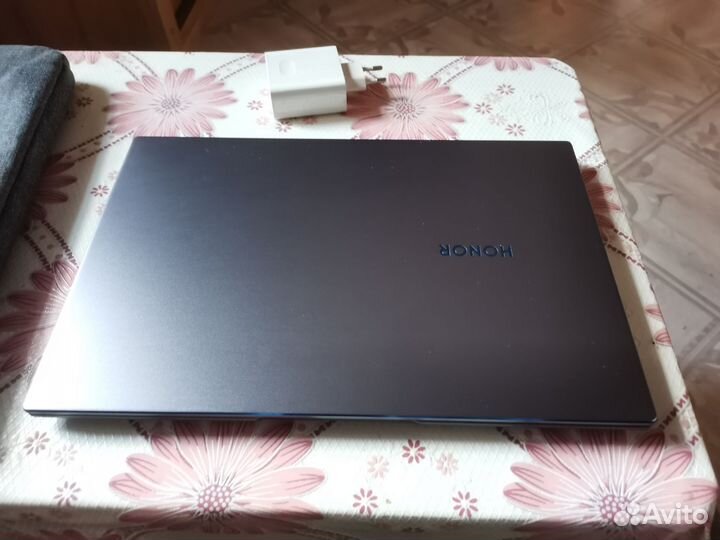 Honor magicbook 14