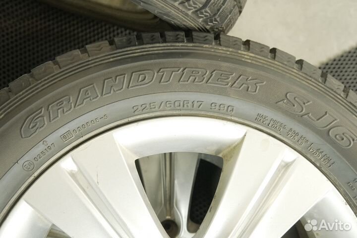 Dunlop Grandtrek SJ6 225/60 R17 99Q