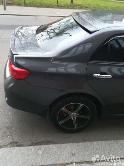 Козырёк на заднее стекло Тойота Королла 2006-2013