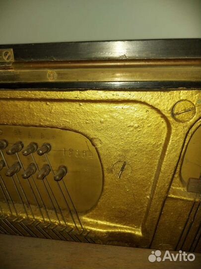 Антикварное Пианино