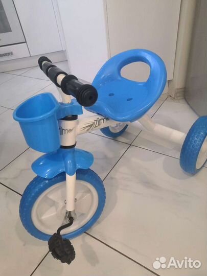 Детский трехколесный велосипед