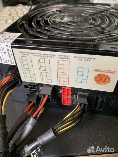 Блок питания thermaltake toughpower 700w
