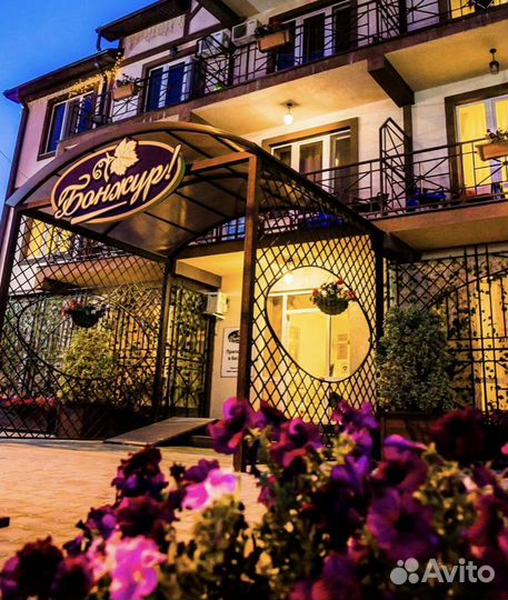 Администратор в отель с проживанием