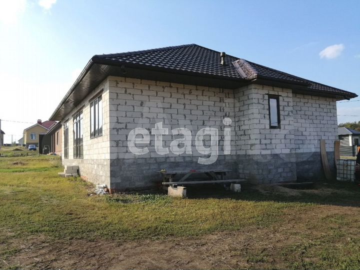 Дом 140,3 м² на участке 15,4 сот.