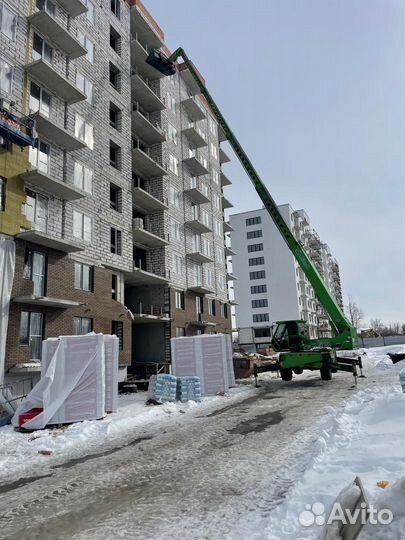 Телескопический погрузчик