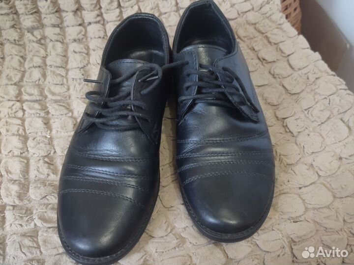 Ботинки кожаные 35 размер
