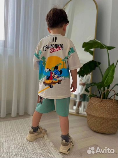 Футболка и шорты с Микки 104 110 116 128 140
