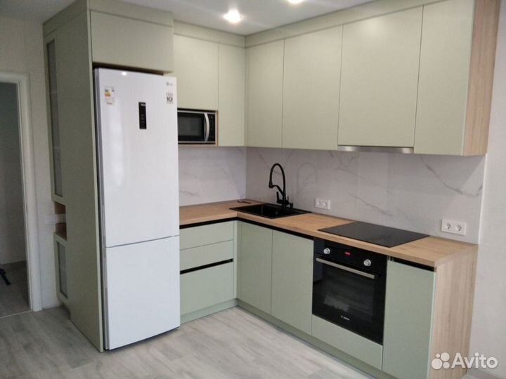 Кухня новая