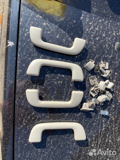 Ручки потолочные Тайота Королла комлект 150