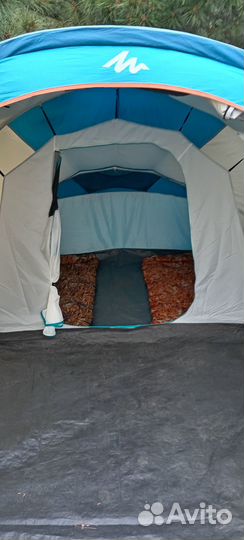 Палатка кемпинговая 4 местная Quechua Arpenaz 4.1