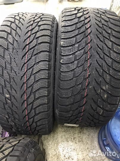 Ikon Tyres Autograph Snow 3 SUV 275/45 R21