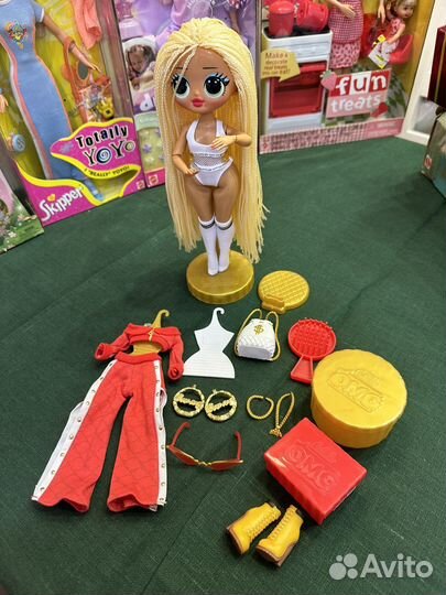 Кукла LOL O.M.G. Swag