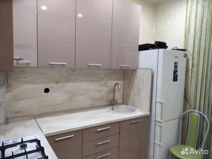 Угловая кухня не бу