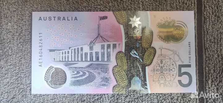 Банкнота 5 долларов Австралии