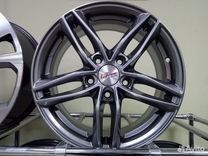 Диск литой iFree Moskva 6.5x16 5x114.3 ET45 DIA67