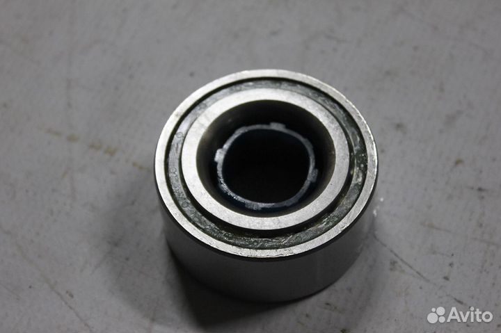 Подшипник ступицы комплект Nissan