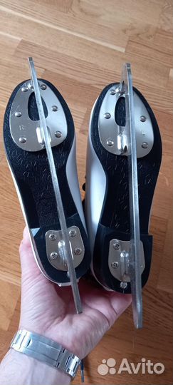 Коньки фигурные детские 34 размер