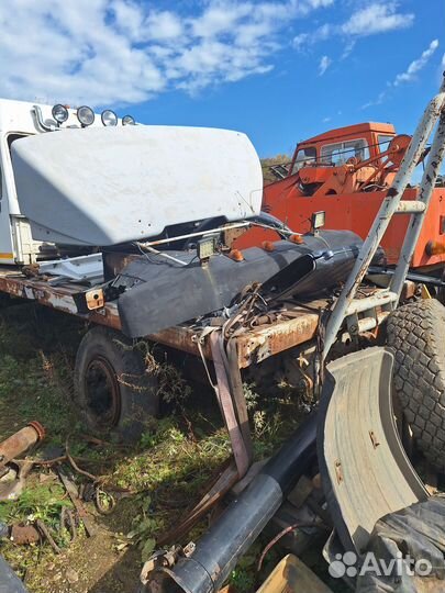 Прицеп для торговли МАЗ-КУПАВА 81326В, 2011