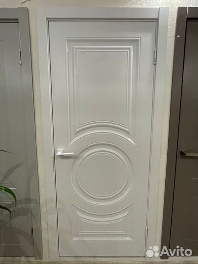 Двери межкомнатные из массива