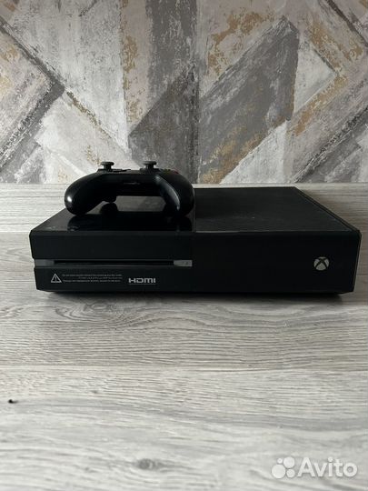 Xbox One 500 gb