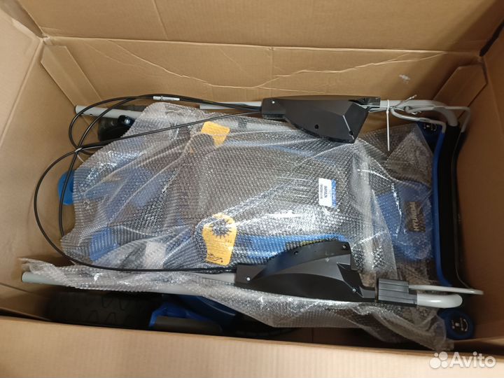 Газонокосилка бензиновая самоходная