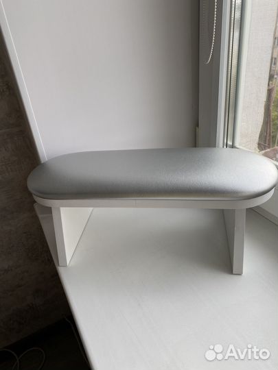 Подставка новая маникюрная