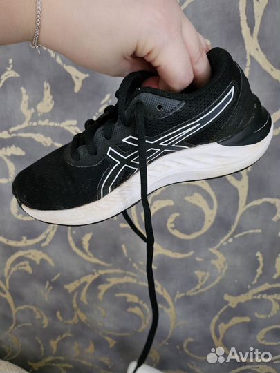 Кроссовки asics детские 31