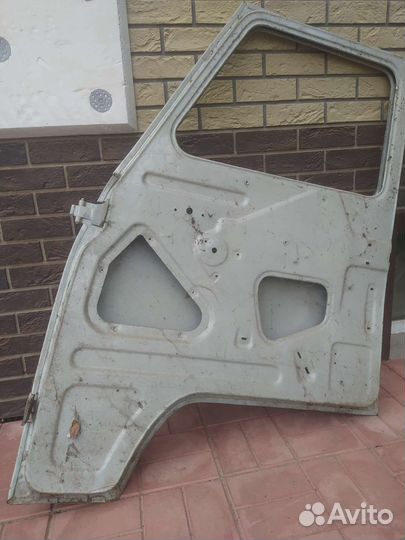 Двери на УАЗ буханку